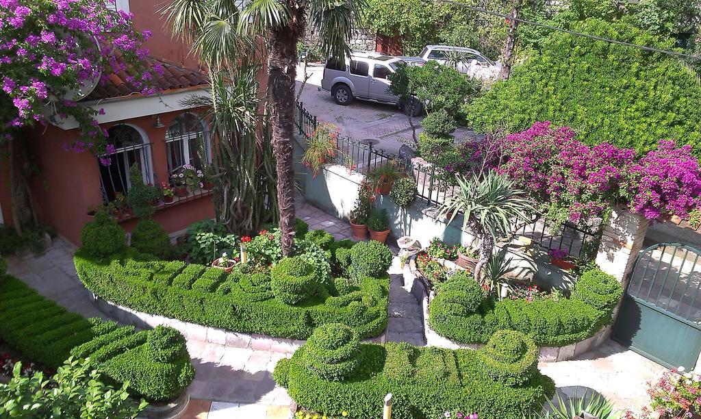 Apartment City Garden โกตอร์ ห้อง รูปภาพ